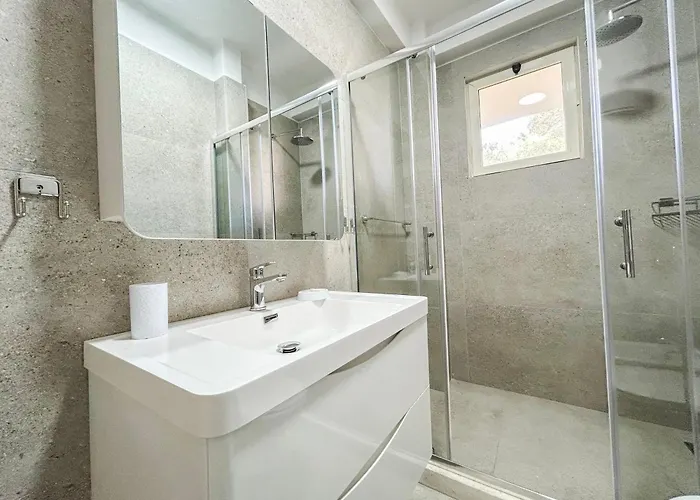 Adriatic Dream Haven C41 *